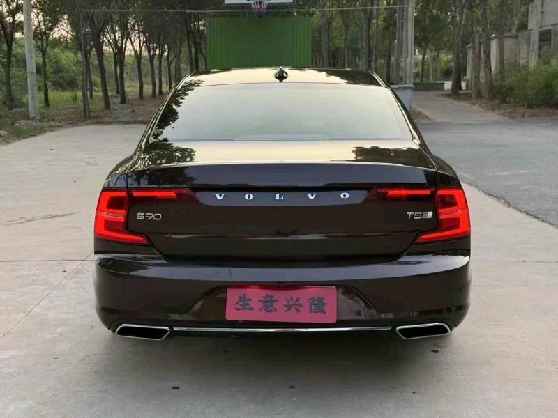 20年郑州沃尔沃S90
