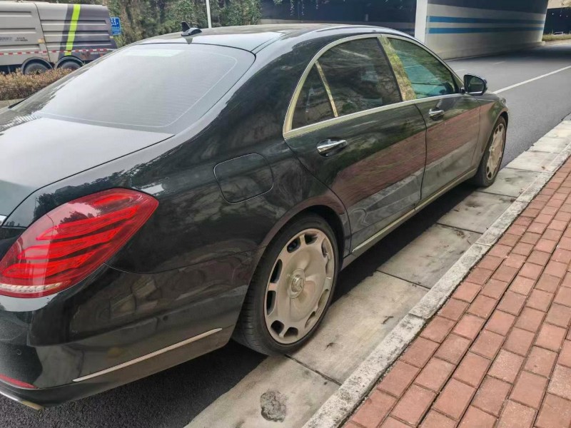 15年桂林奔驰S