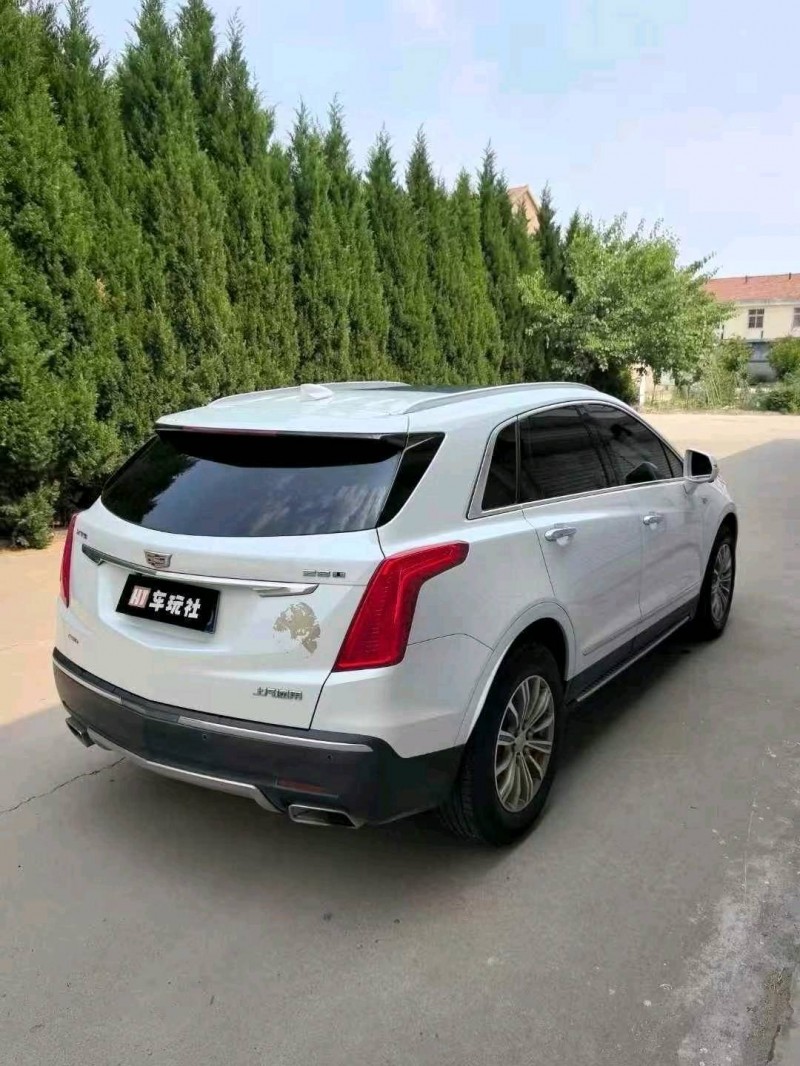 18年青岛凯迪拉克XT5