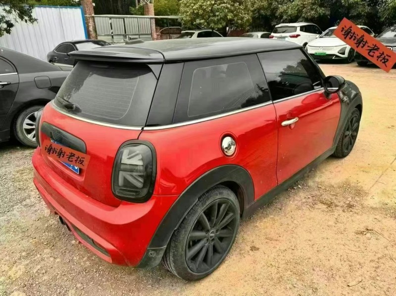 18年佛山宝马MINI