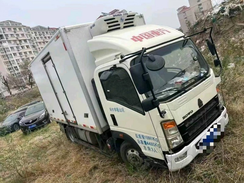 23年烟台卡车系列重汽豪沃