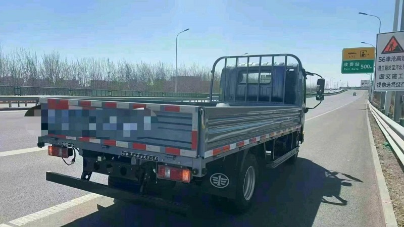 25年荷泽一汽解放卡车