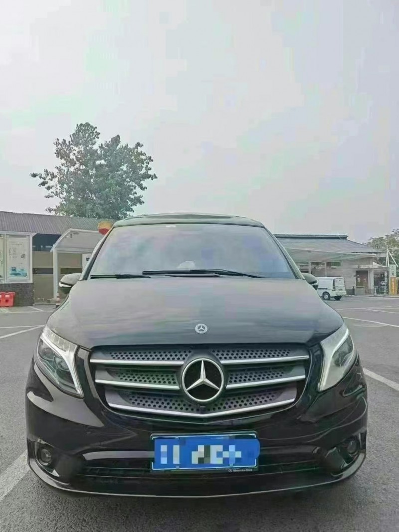 20年重庆市奔驰卡莫兹