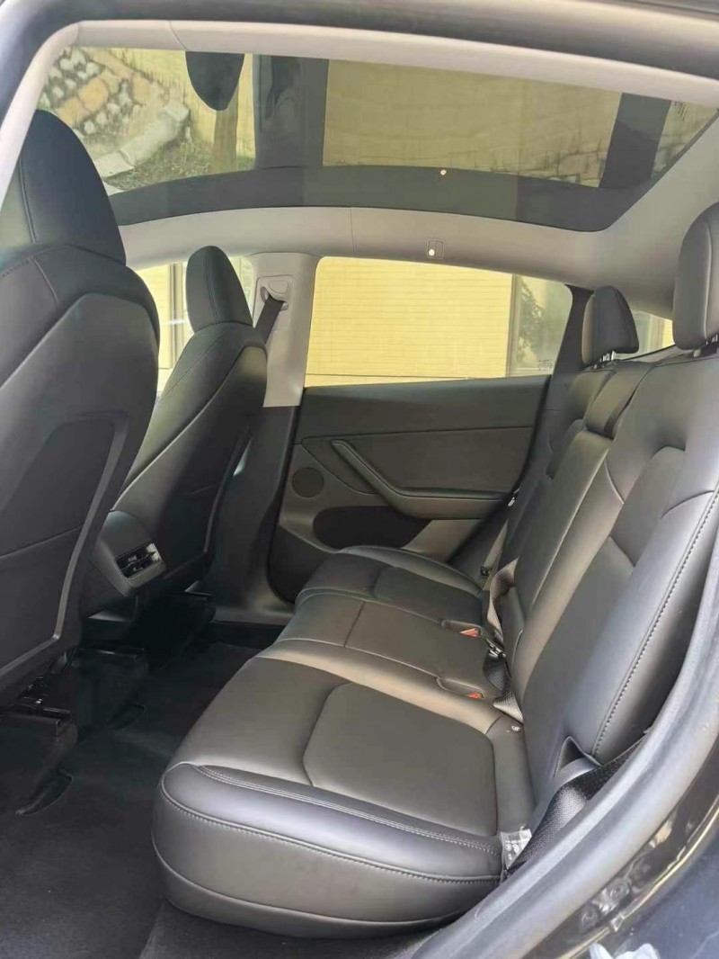 24年佛山特斯拉MODEL Y