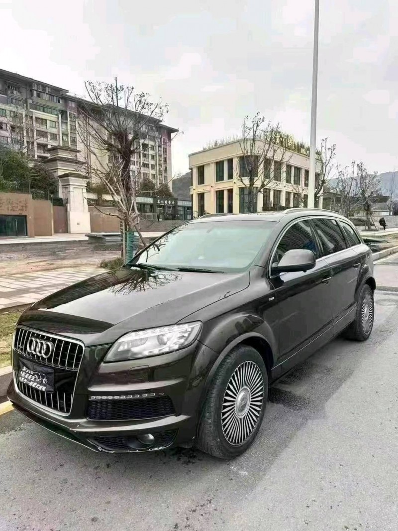 12年达州奥迪Q7