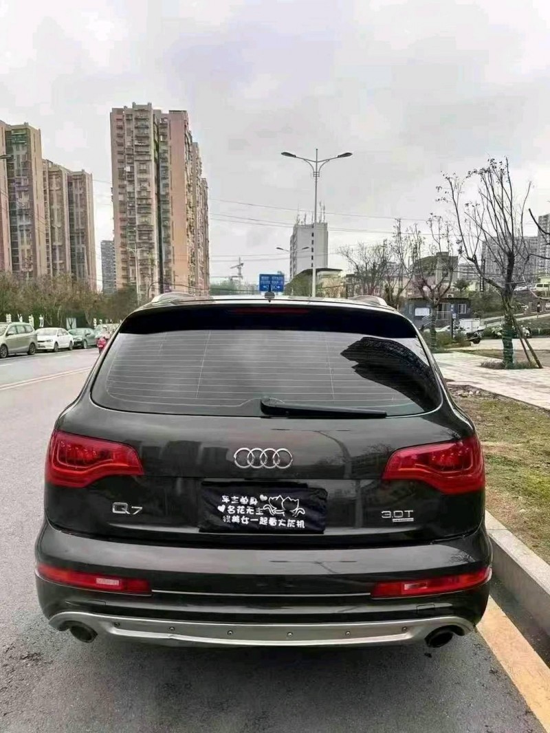 12年达州奥迪Q7