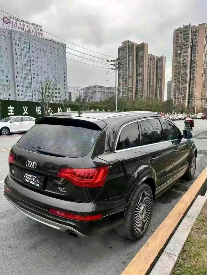 12年达州奥迪Q7