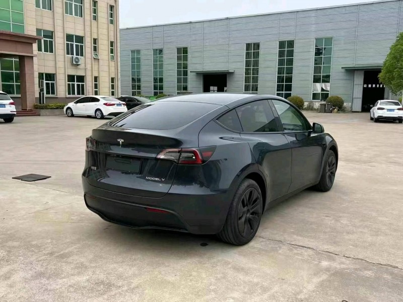 24年宿迁特斯拉MODEL Y