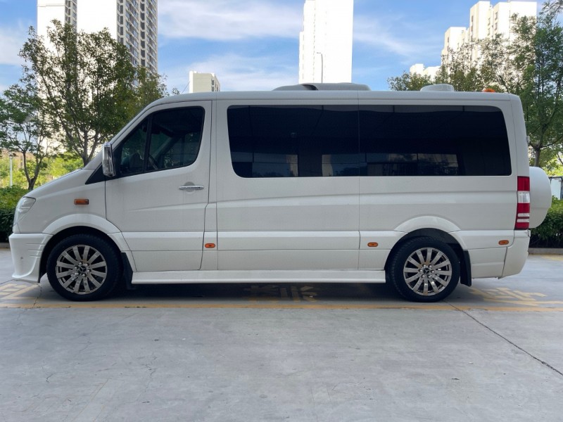 14年济宁奔驰斯宾特