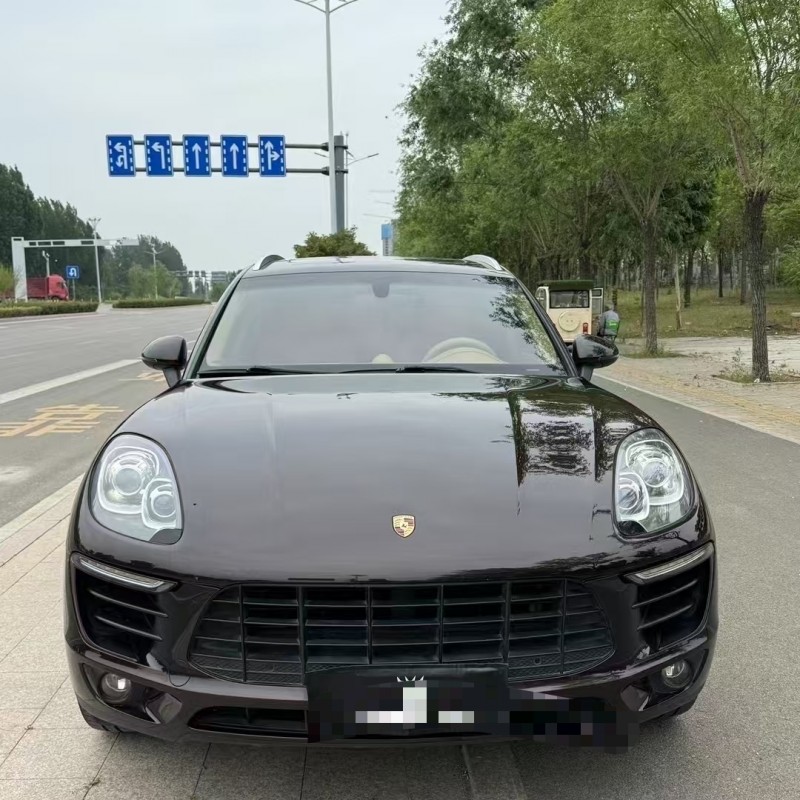 15年枣庄保时捷Macan