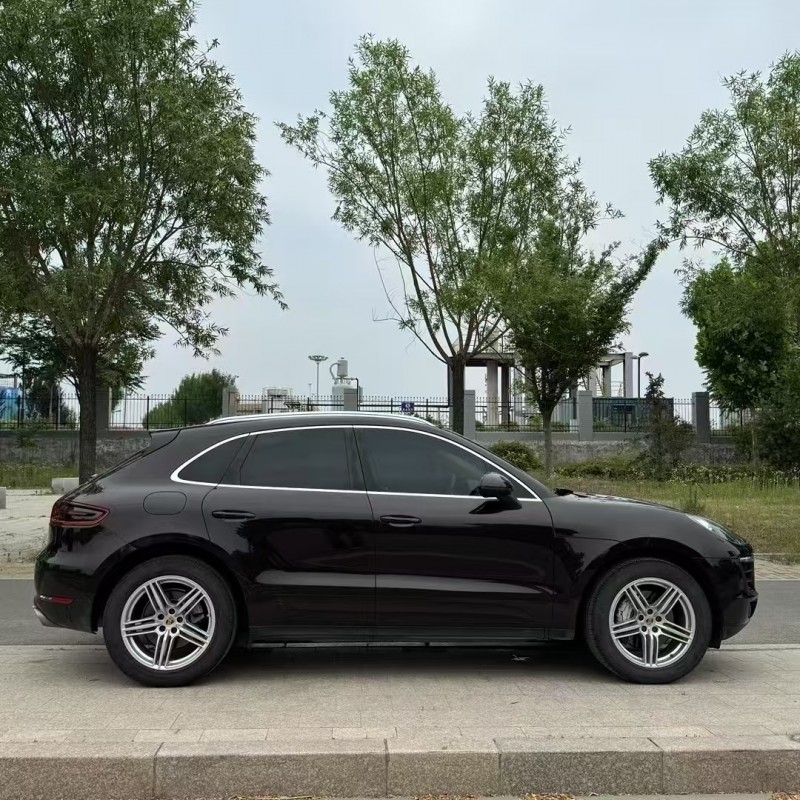 15年枣庄保时捷Macan