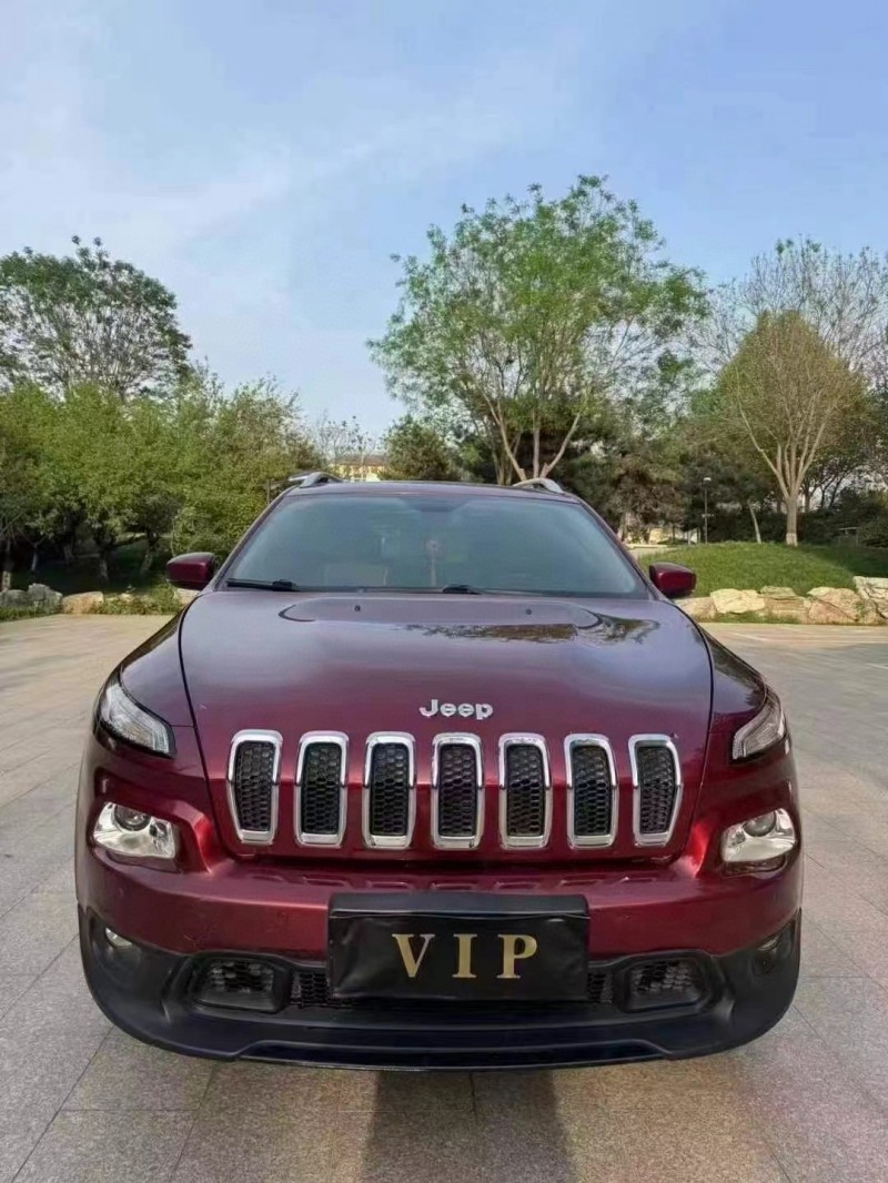 16年邢台Jeep自由光