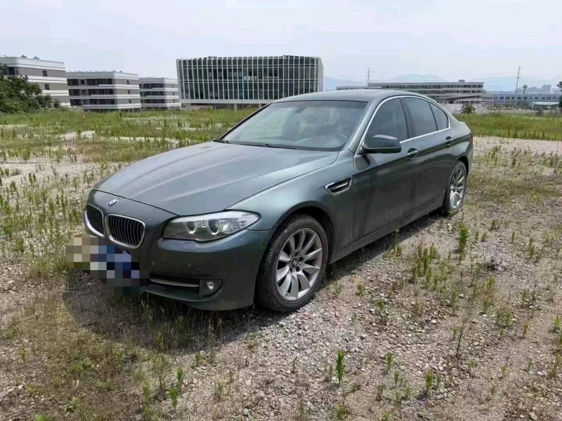 13年金华宝马5系