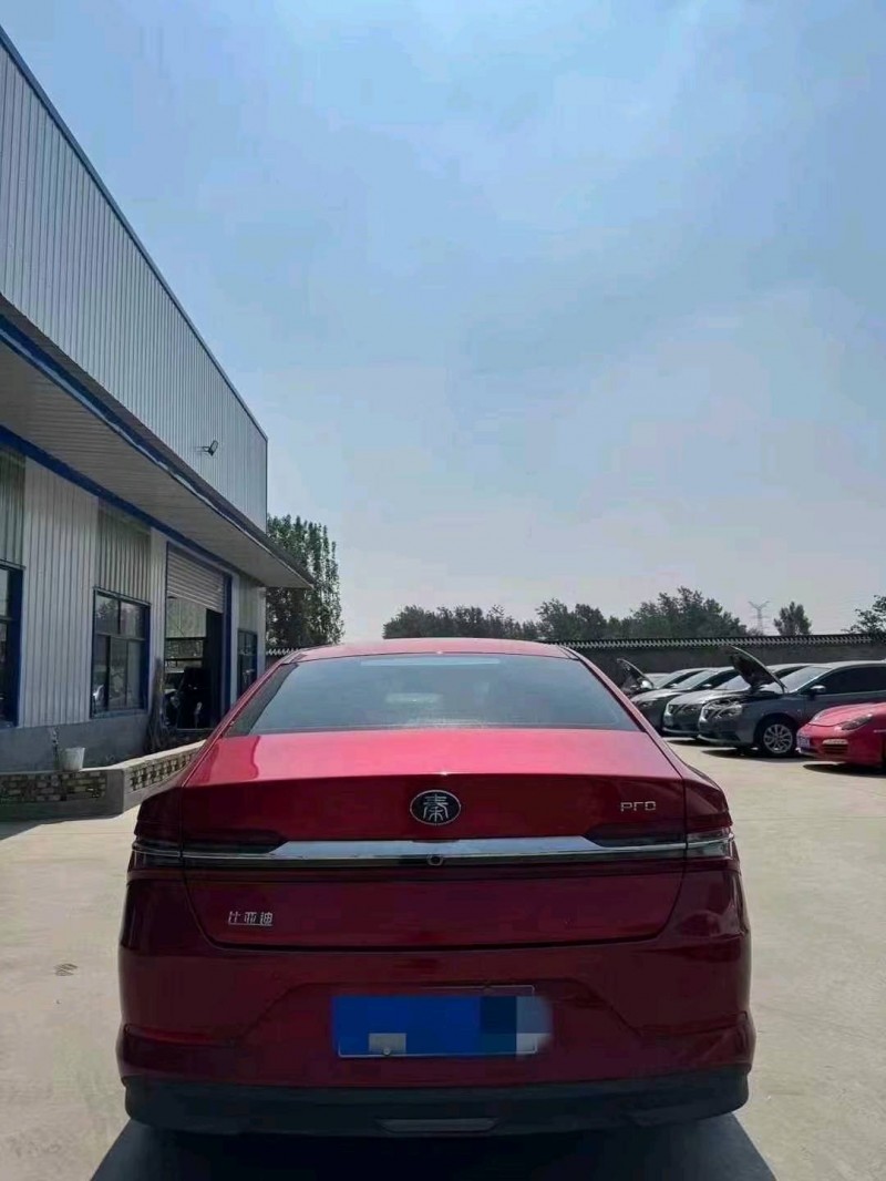 20年荷泽比亚迪秦
