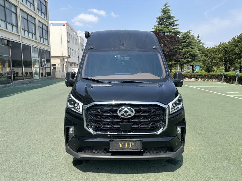 24年盐城大通V90