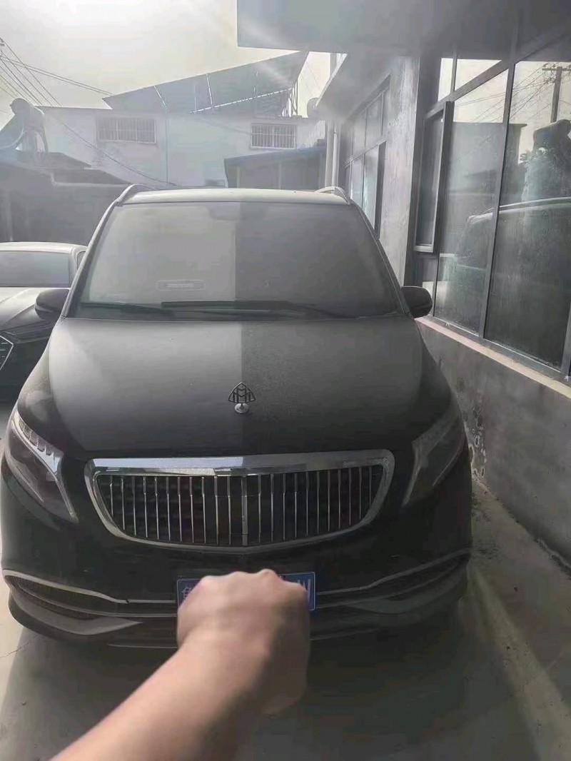 17年荷泽奔驰V