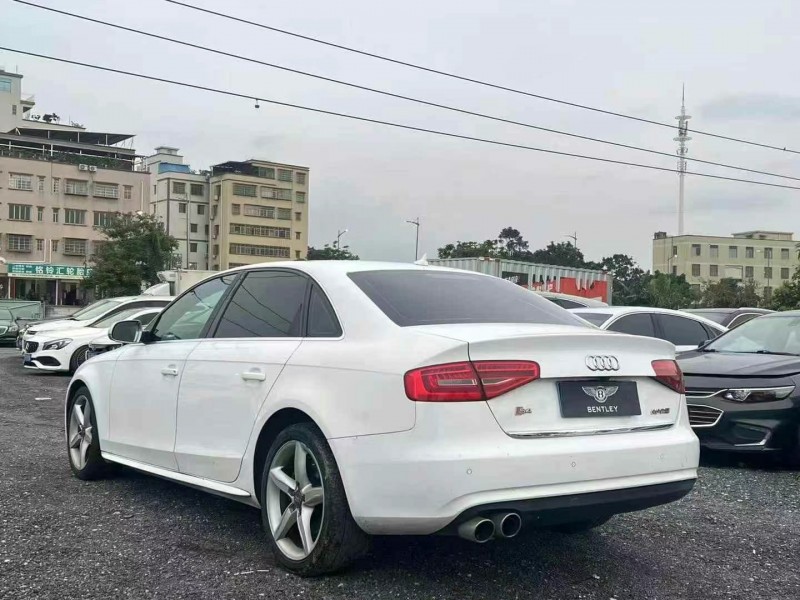 15年广州奥迪A4L