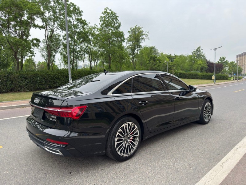 22年盐城奥迪A6L