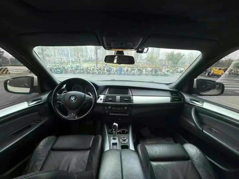 13年东莞市宝马X5