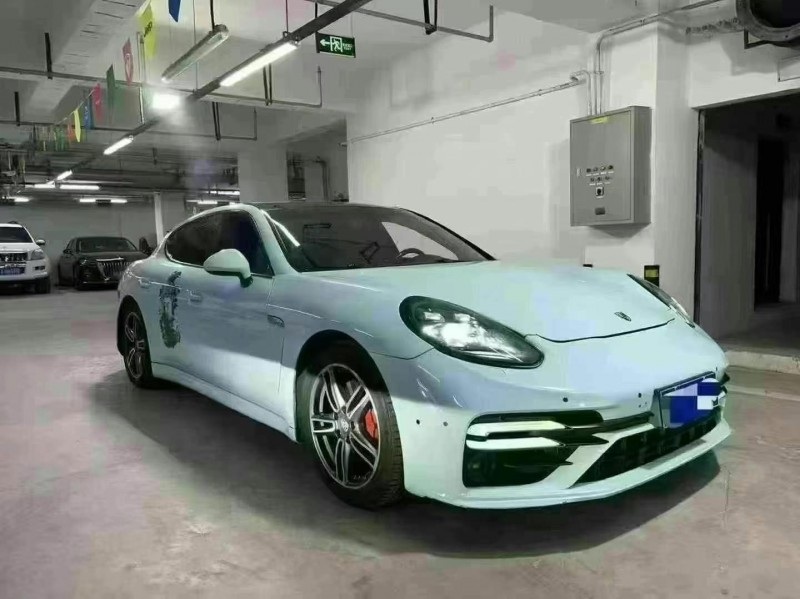 11年德阳保时捷帕拉梅拉