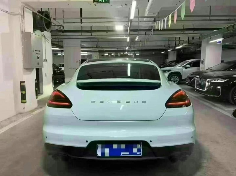 11年德阳保时捷帕拉梅拉