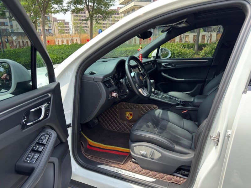 15年盐城保时捷Macan