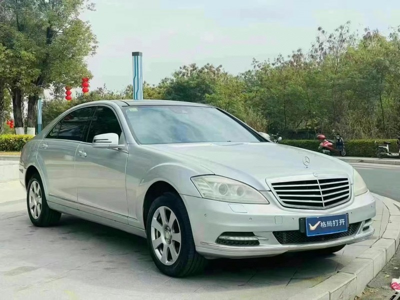 10年东莞市奔驰S
