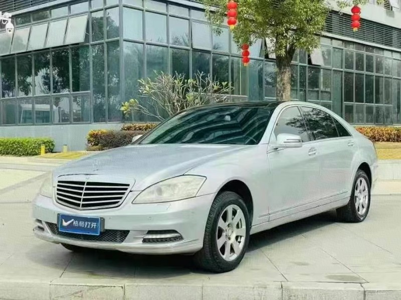 10年东莞市奔驰S