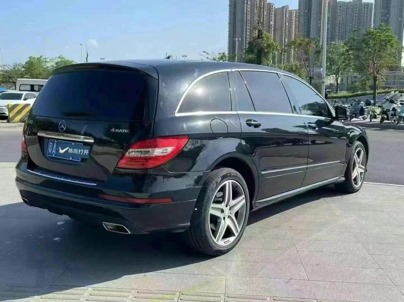 17年东莞市奔驰R