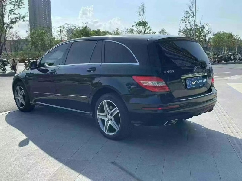17年东莞市奔驰R