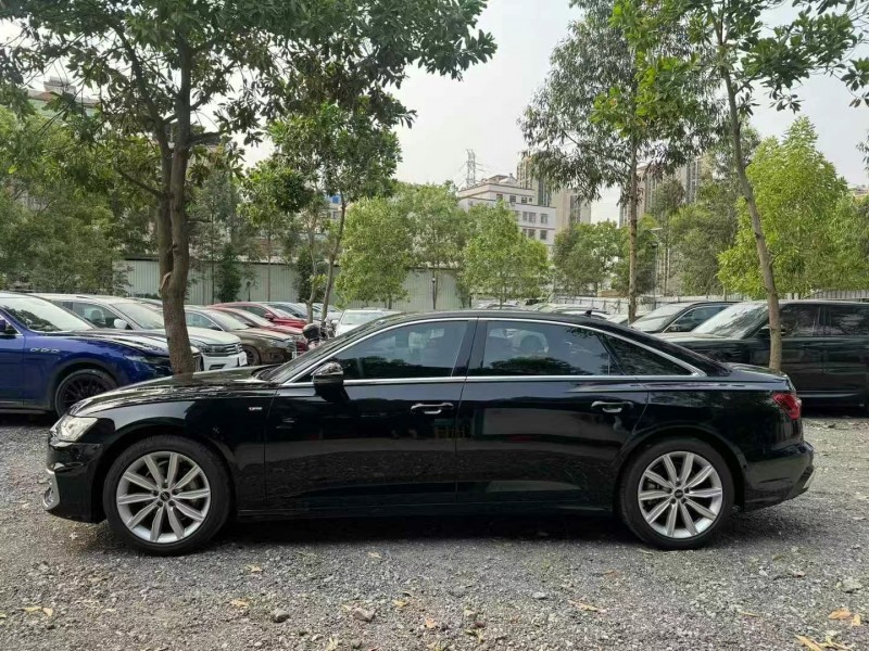 25年广州奥迪A6L