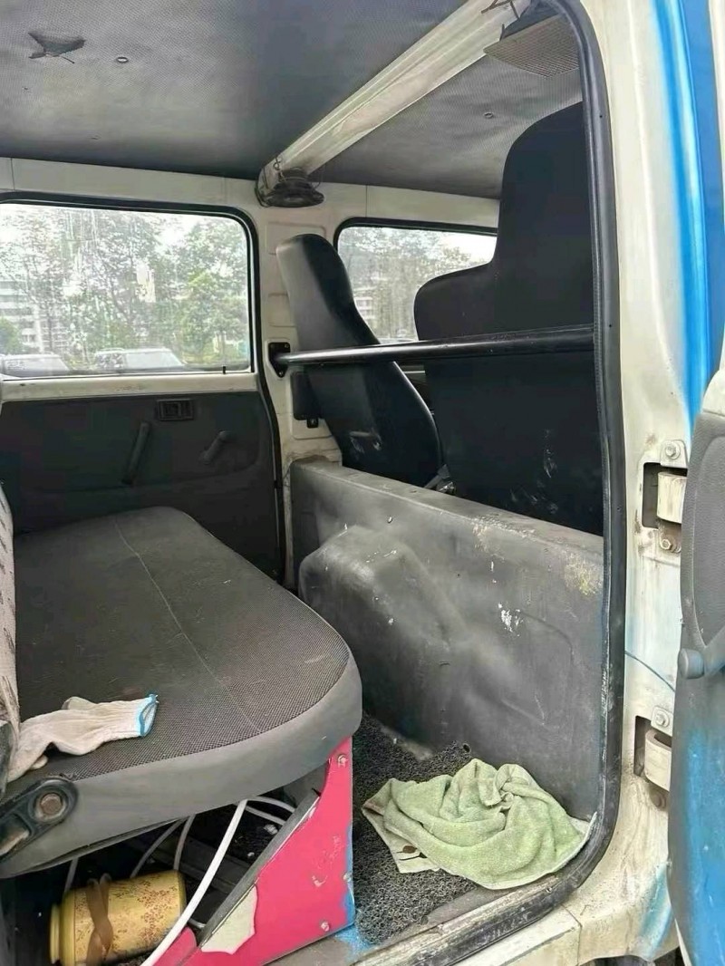 16年蚌埠跃进汽车跃进轻卡