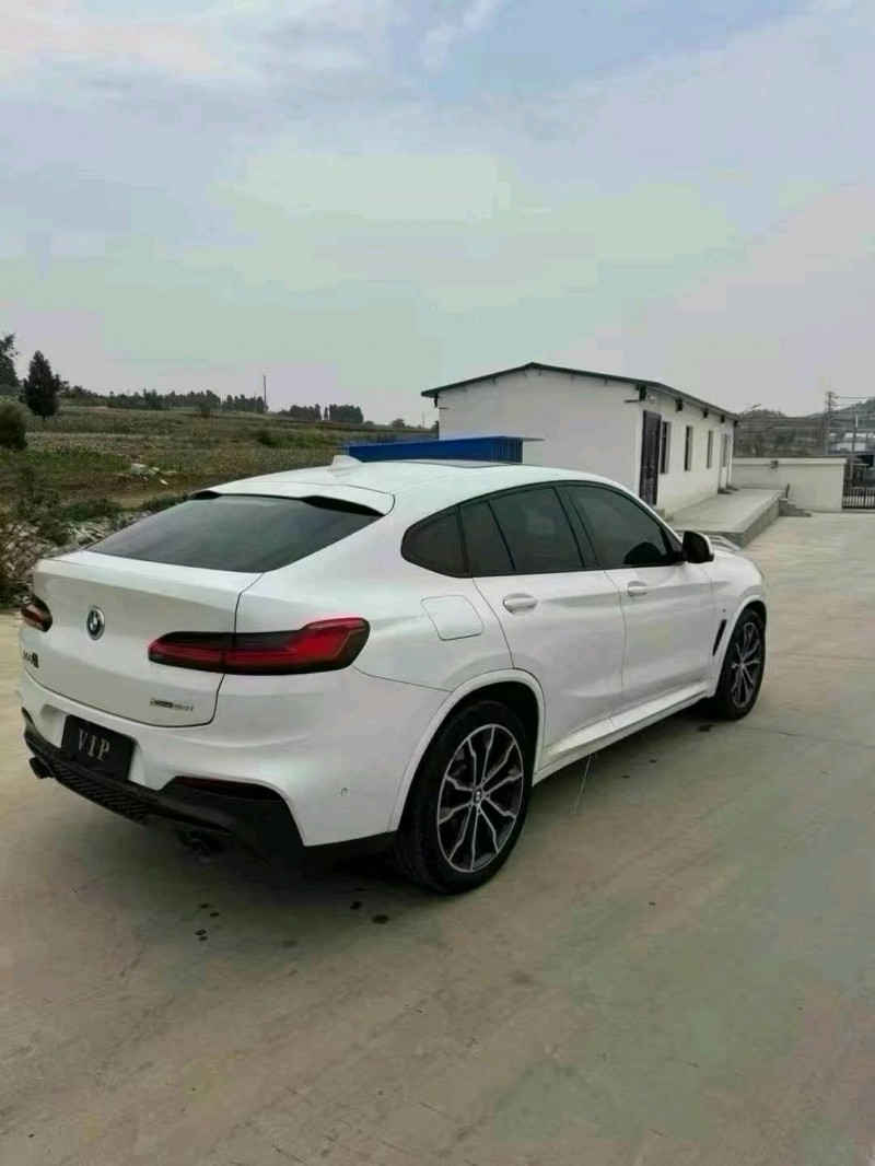 21年安庆宝马X4