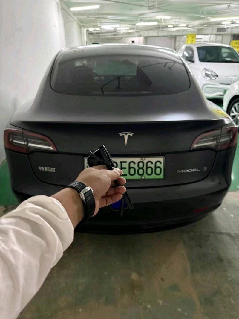 22年杭州特斯拉MODEL 3