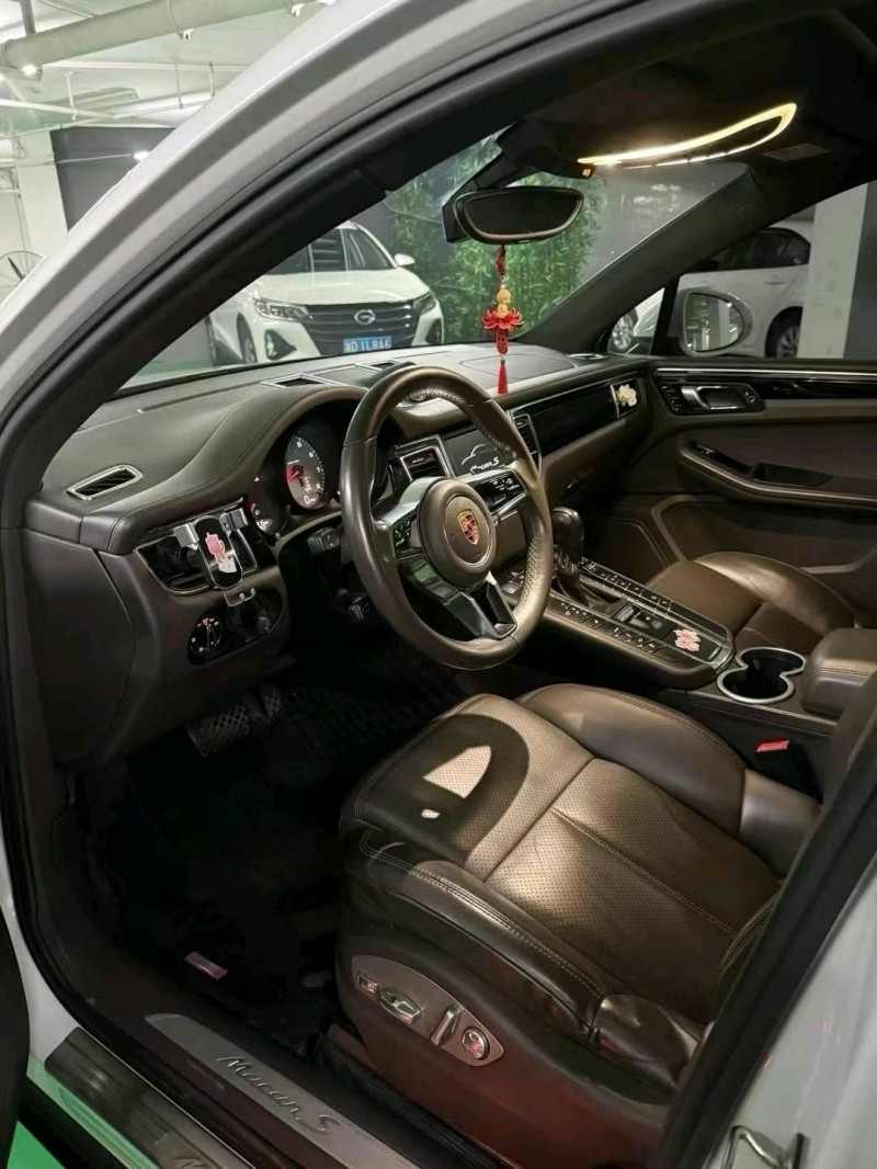 15年台州保时捷Macan