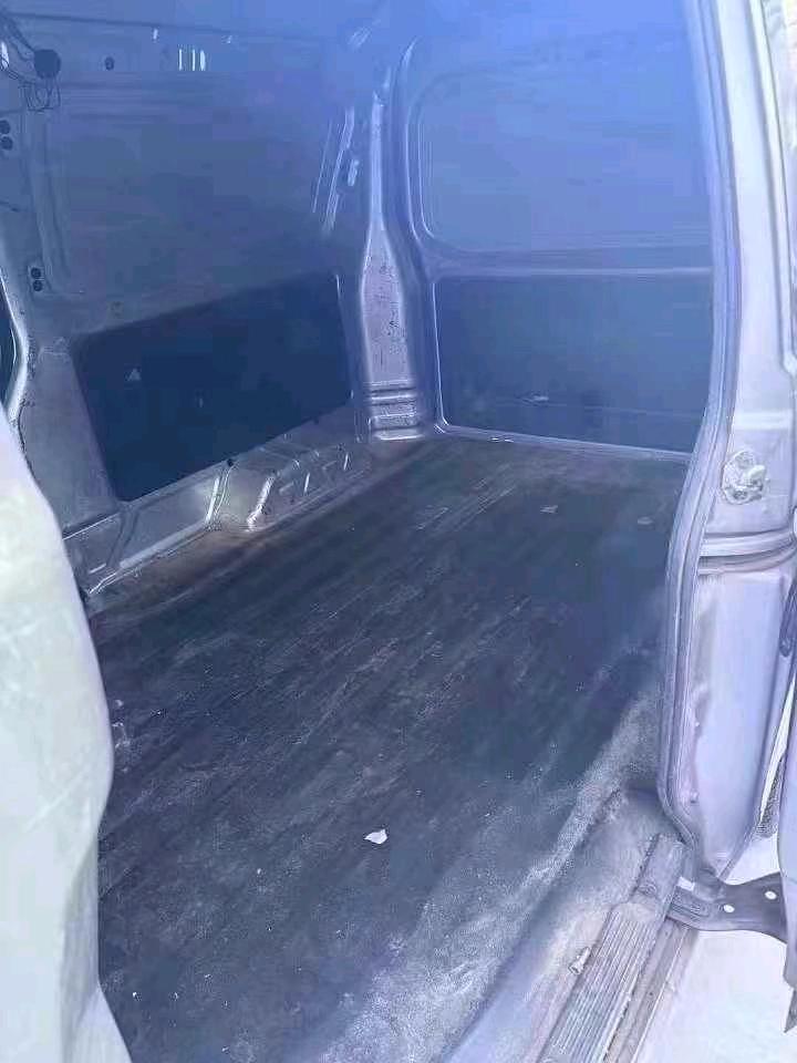 21年潍坊金杯汽车阁瑞斯