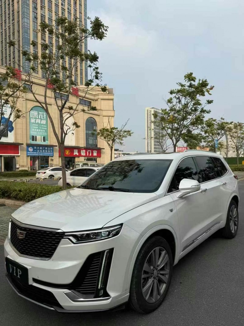 20年襄阳凯迪拉克XT6