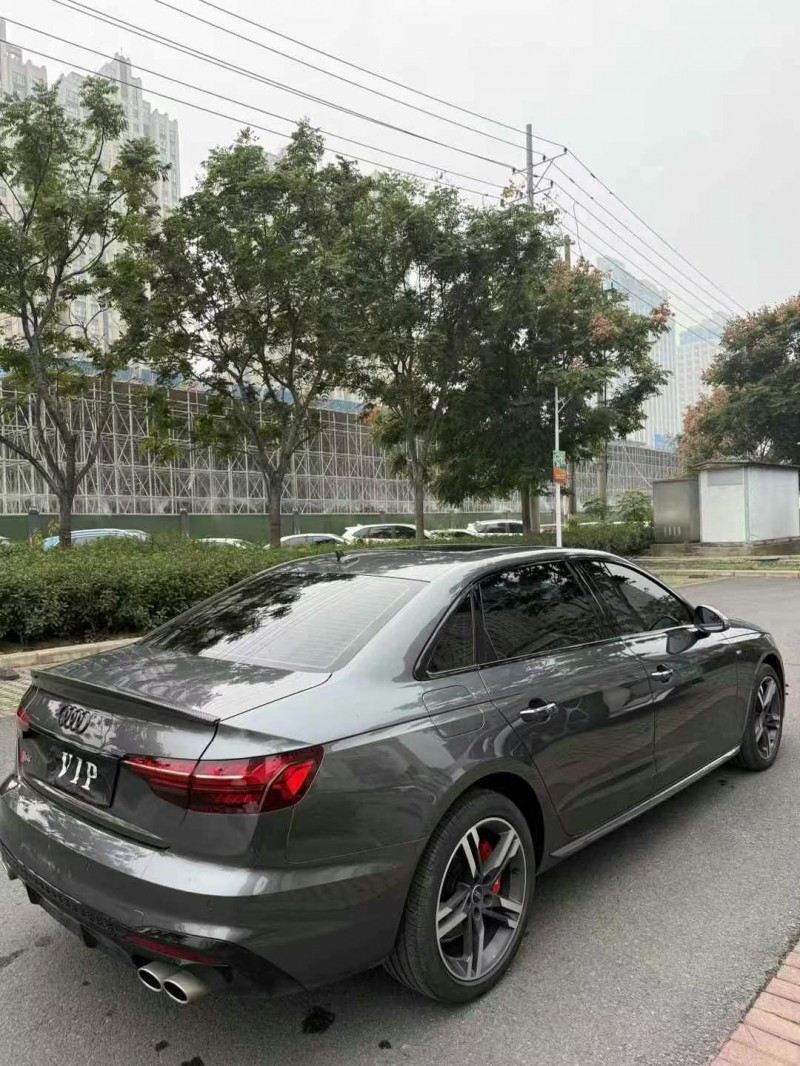 23年襄阳奥迪A4L