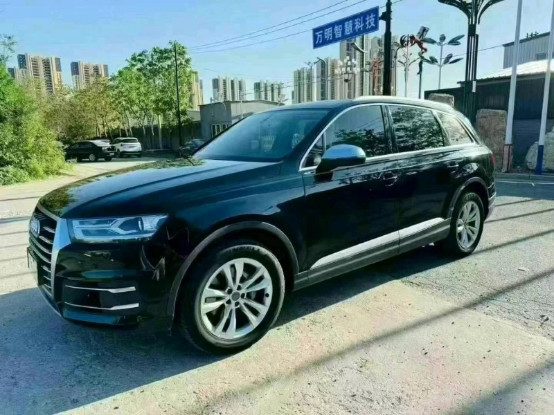 17年沈阳奥迪Q7