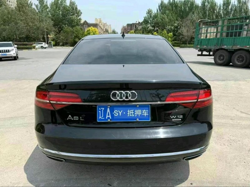 17年沈阳奥迪A8