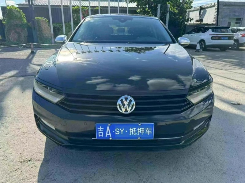 17年沈阳大众迈腾