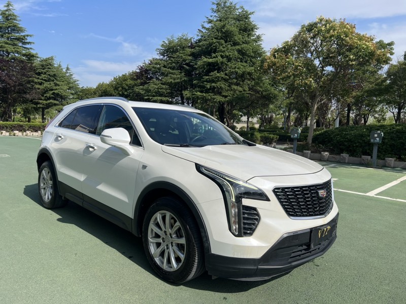 22年盐城凯迪拉克XT4