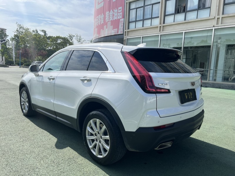 22年盐城凯迪拉克XT4