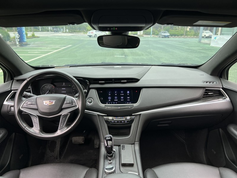 21年盐城凯迪拉克XT5
