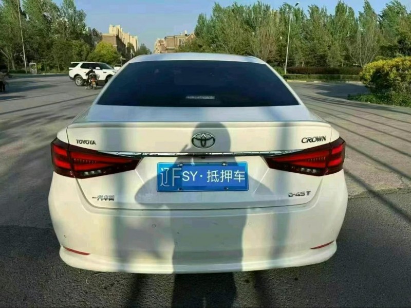 17年沈阳丰田皇冠