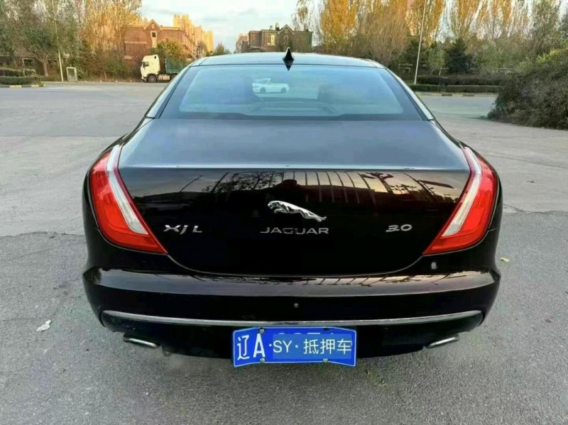 17年沈阳捷豹XJL