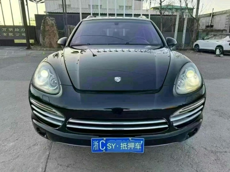 11年沈阳保时捷卡宴