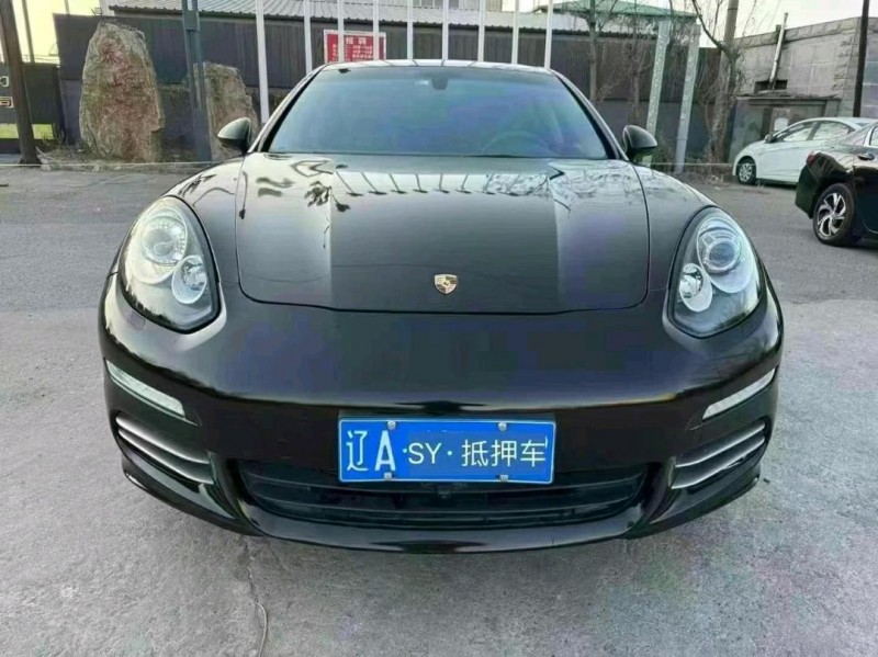 14年沈阳保时捷帕拉梅拉