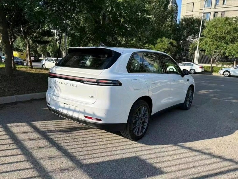 25年沈阳零跑汽车C10