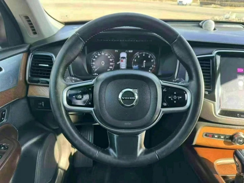 18年沈阳沃尔沃XC90